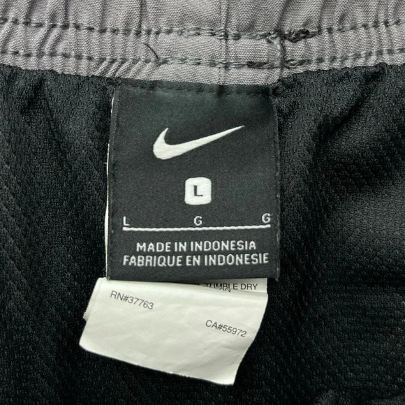 Nike Activewear Shorts Mens L Black White Stripe Elastic Waist Drawstring Pullon - Picture 6 of 8